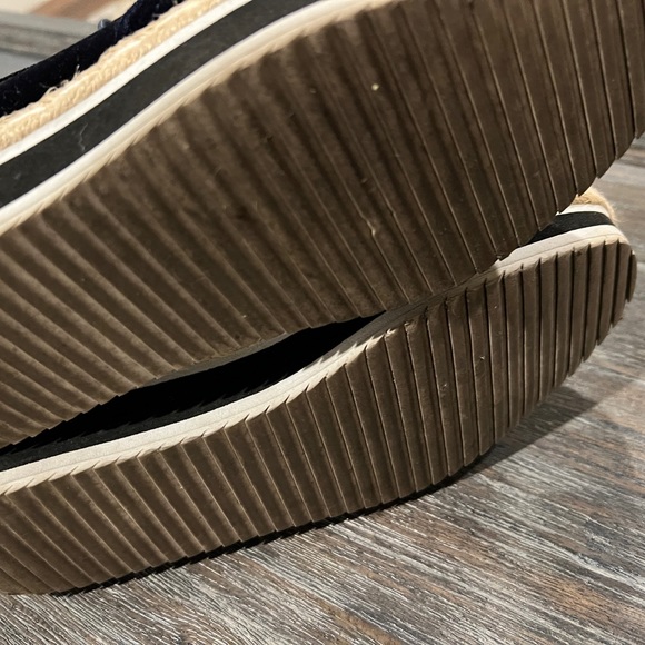 Nordstrom Brand Chesty sneaker. Great condition - Picture 8 of 8